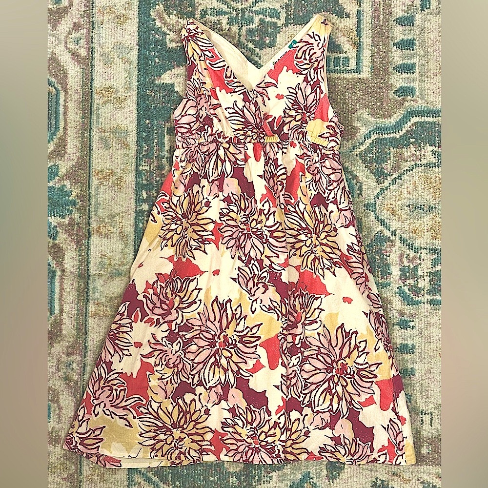 Super cute Old Navy Boho floral print girls size 6 dress
